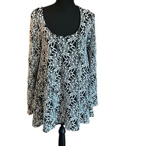 Show Me Your Mumu Black & White Floral Print Long Sleeve Tunic Top – Size M